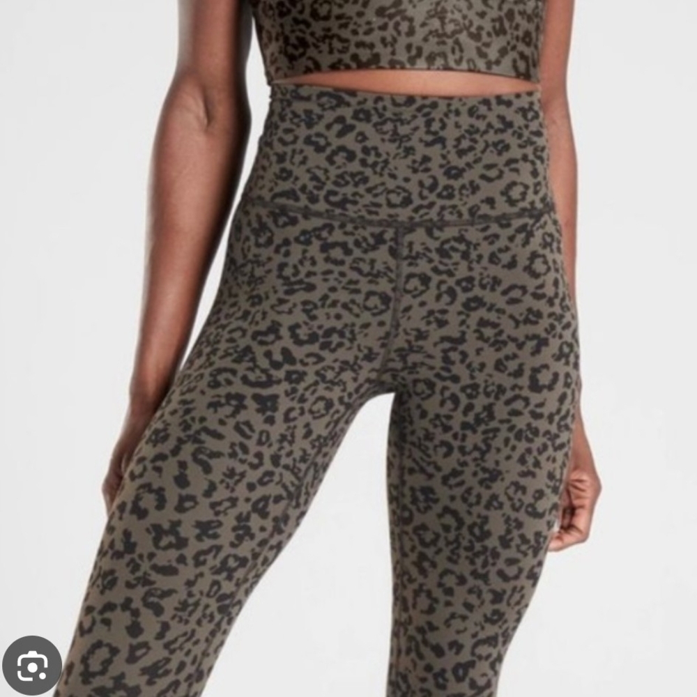 Athleta Olive Leopard Print Leggings